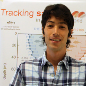 Gen Del Raye headshot