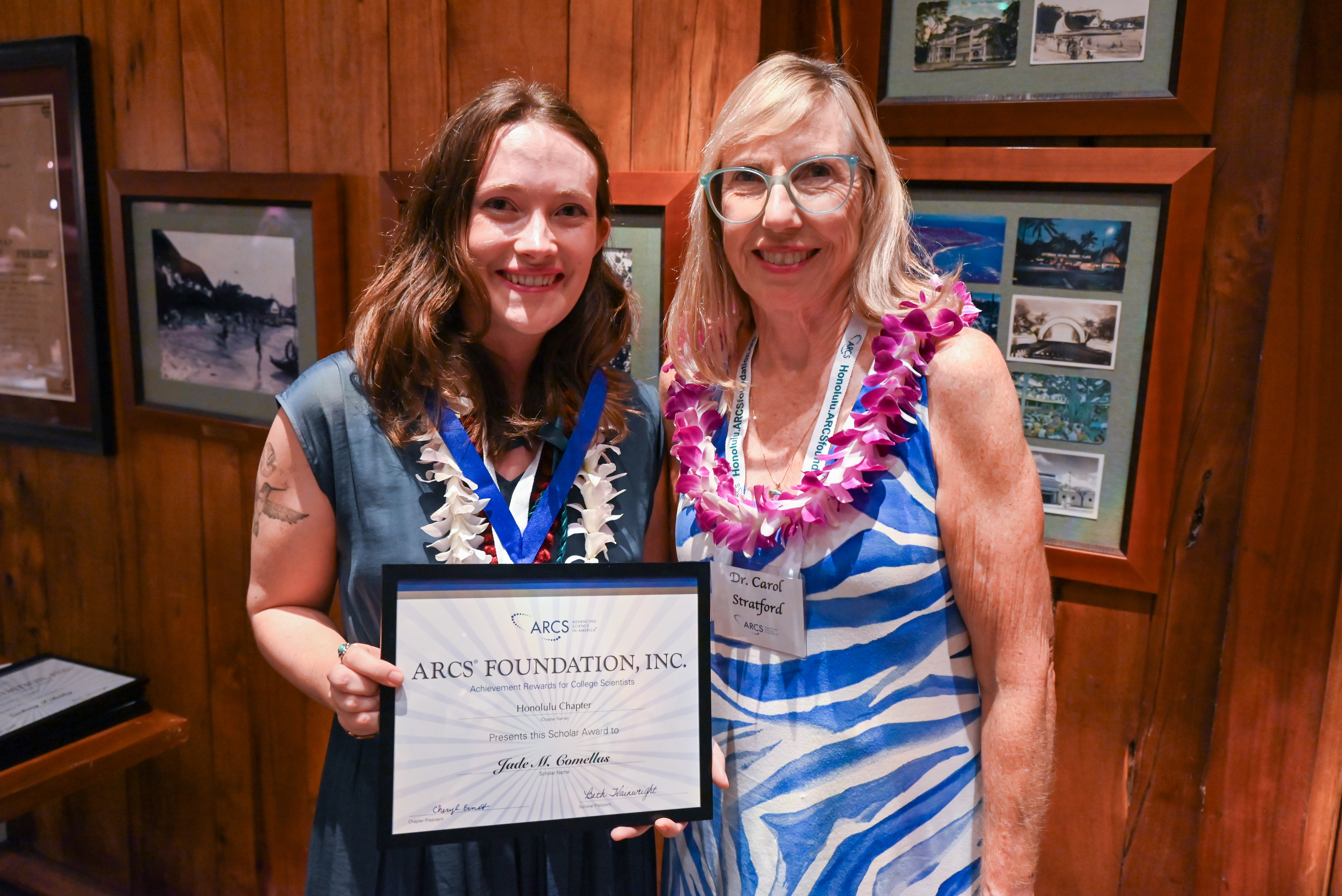 Eart Sciences Scholar Jade Comellas with Carol Stratford
