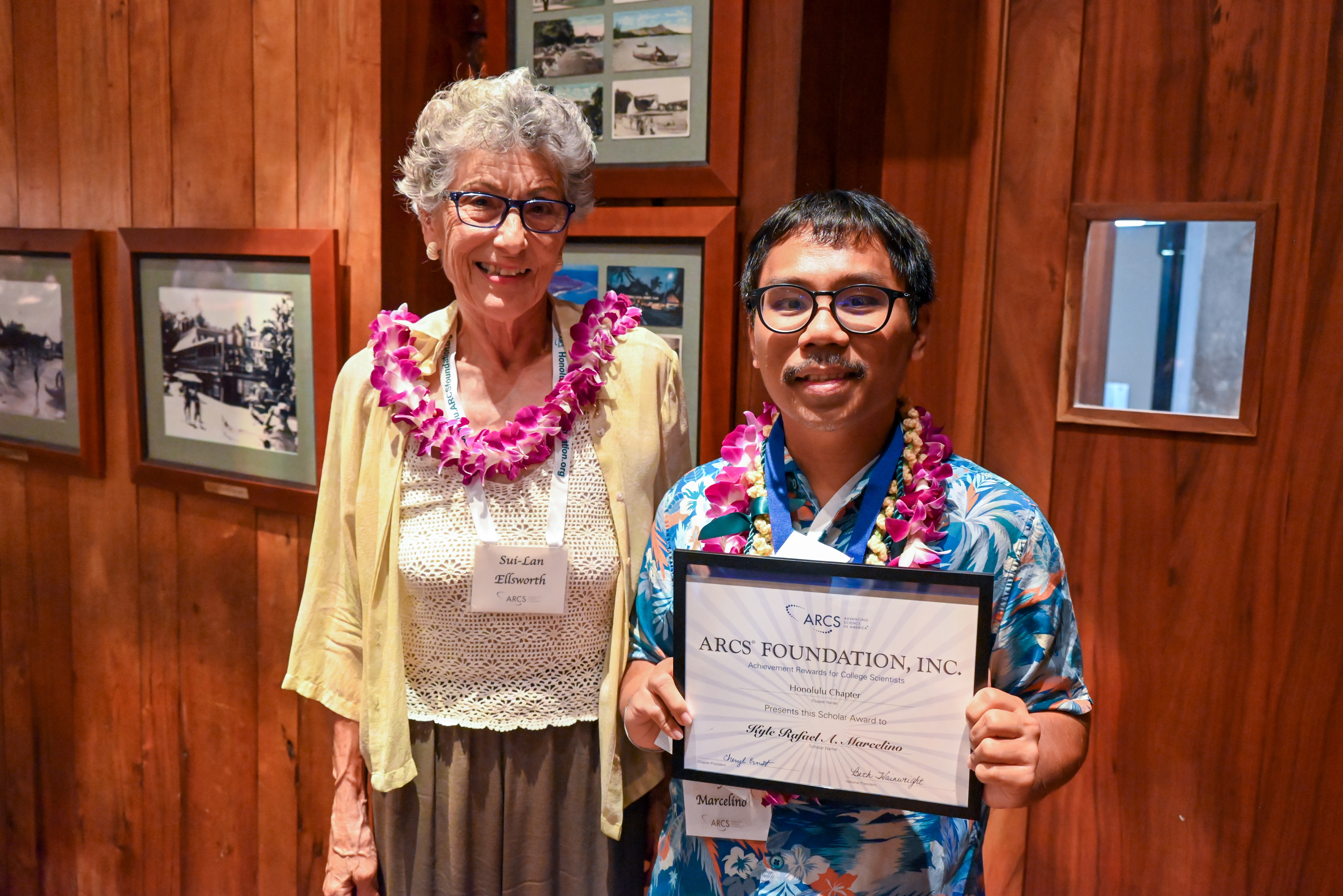 ARCS member Sui-Lan Ellsworth with Ellen M. Koenig ARCS Award in Agriculture Kyle Marcelino Sui-Lan Ellsworth and Kyle Marcelino