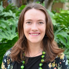 Jade Comellas headshot