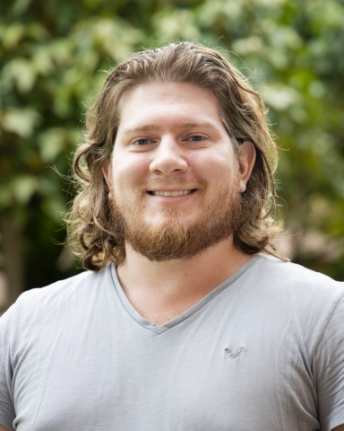 Alexandru Sasuclark headshot