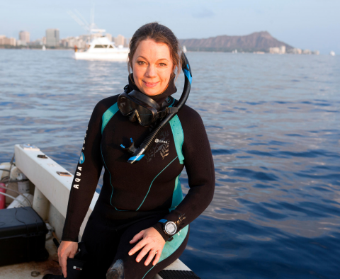 ARCS Honolulu Scientist of the Year Dr. Angel Yanagihara Dr. Angel Yanagihara in scuba suit