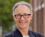 Dr. Mararet McFall-Ngai headshot